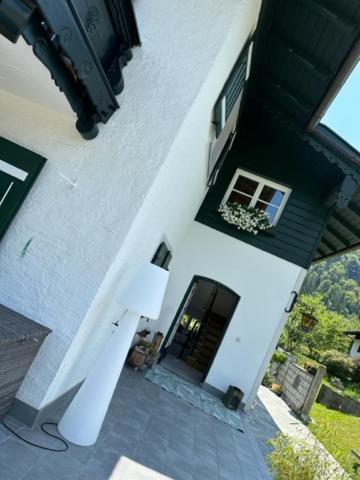 Ferienwohnung Christine Am Weissenbach Strobl Exterior photo